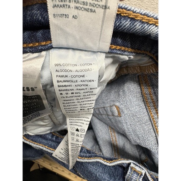 Levis 501 Jeans Mens Measured 30x29 Blue Straight Leg Button Fly 12501-0706 - Picture 11 of 11